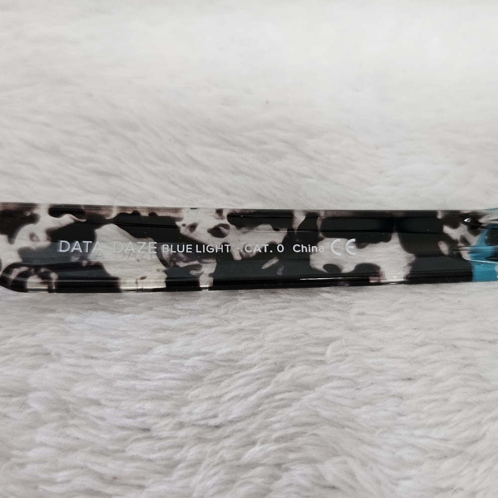 Blenders Data Daze Blue Light Blocking Glasses Bl… - image 7